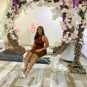 Meet your Posher, Lisaida